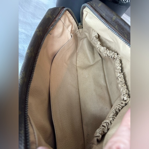 Louis Vuitton trousse toillete pouch 28 - Picture 8 of 13